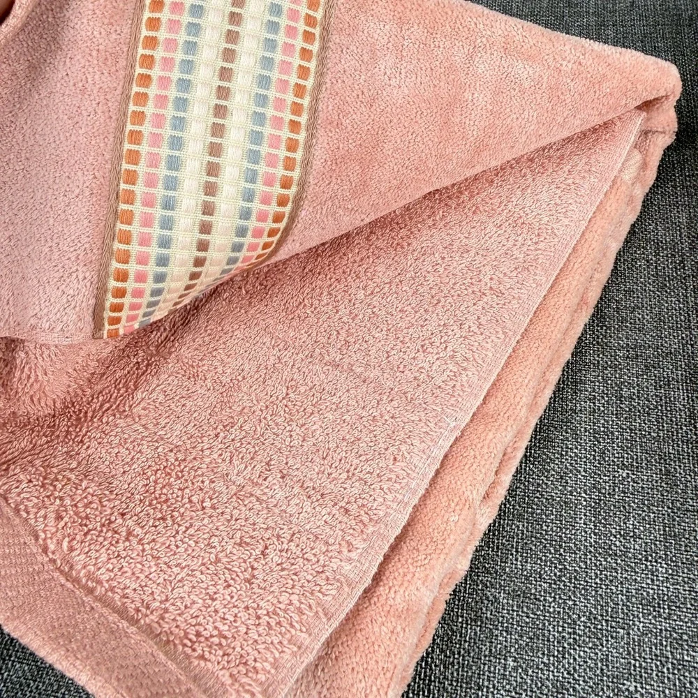 Ames Vintage Hand Towels Set of 2 Pink Geometric Border Cotton Blend